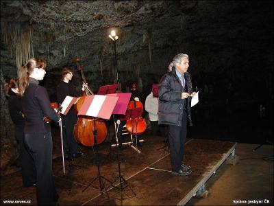 Čarovné tóny Macochy 2008 - úvod J. Hromase